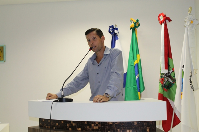 https://camaraguabiruba.sc.gov.br/upload/noticias/2014/03/land_md_790c9c1e933636df6d9c4a12808b7ab9.jpg