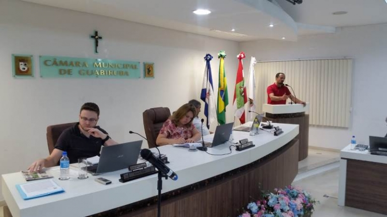 https://camaraguabiruba.sc.gov.br/upload/noticias/2019/09/land_md_f4ed1064cc4664b5f6ecd696cc52b5cb.jpg